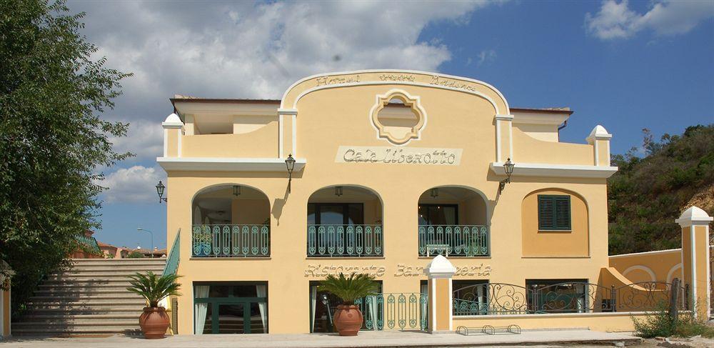Residence Il Borgo Orosei Exteriör bild