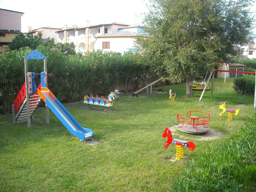 Residence Il Borgo Orosei Exteriör bild