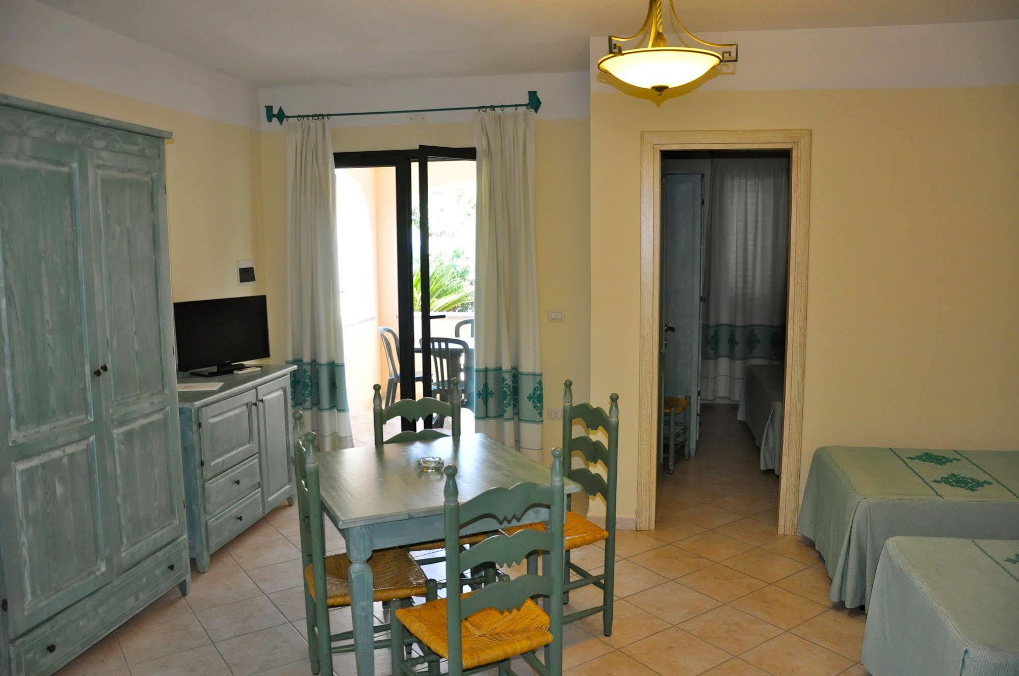 Residence Il Borgo Orosei Exteriör bild