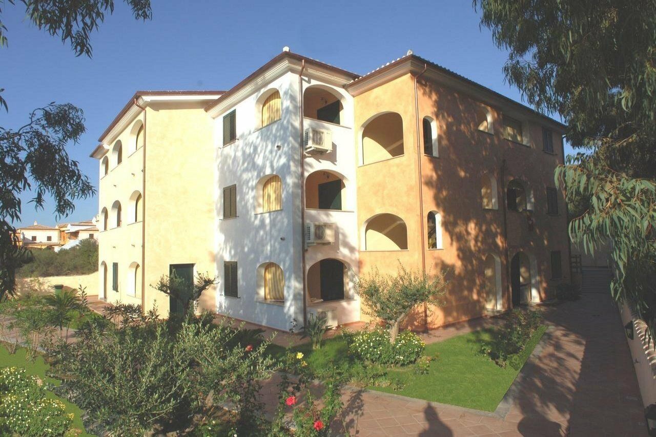 Residence Il Borgo Orosei Exteriör bild